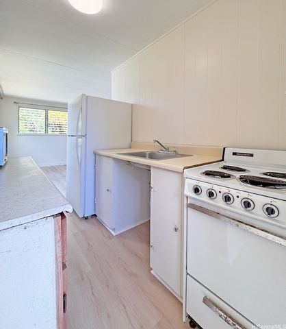 3050 Woolsey Place A, Honolulu, HI 96822