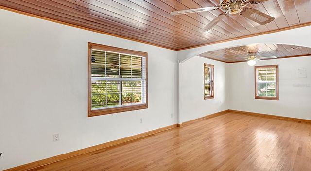 5824 DELTA STREET, Orlando, FL 32807