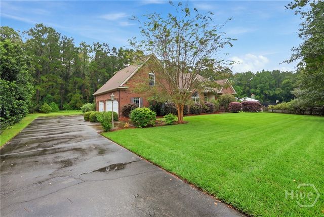 141 Saint Catherine Circle, Richmond Hill, GA 31324