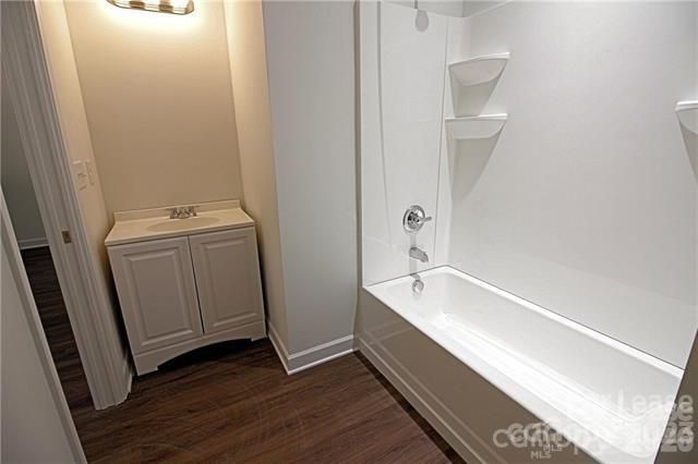 7924 E Lane Drive, Charlotte, NC 28212