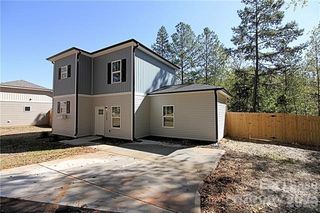 7924 E Lane Drive, Charlotte, NC 28212