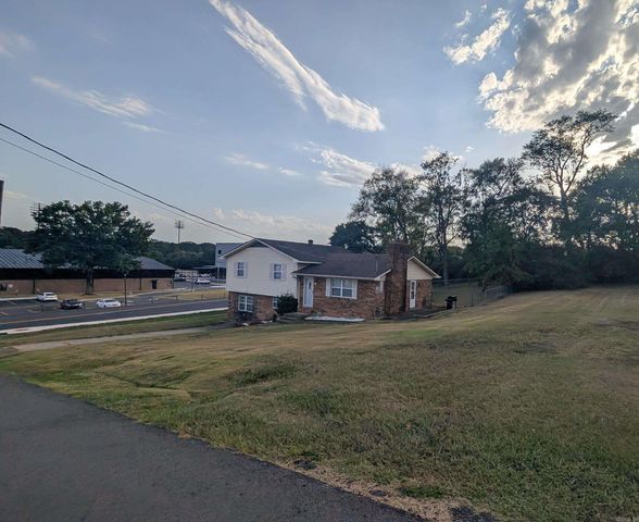 101 Holt, Hot Springs, AR 71913