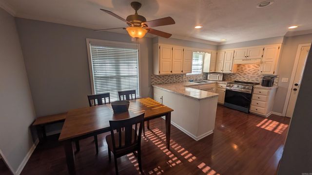 101 Holt, Hot Springs, AR 71913
