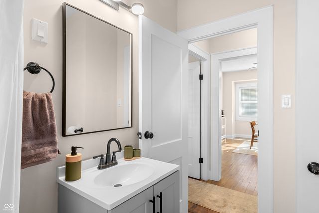 2528 E 17th Street, Indianapolis, IN 46218