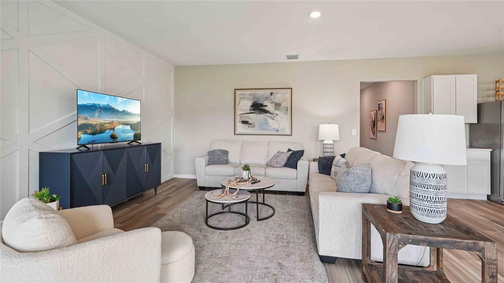 Image 5 of property listing at 17933 NW 172ND AVENUE, Alachua, FL 32615