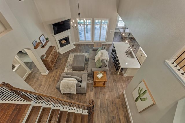 155 W Wading Pond Circle, Tomball, TX 77375