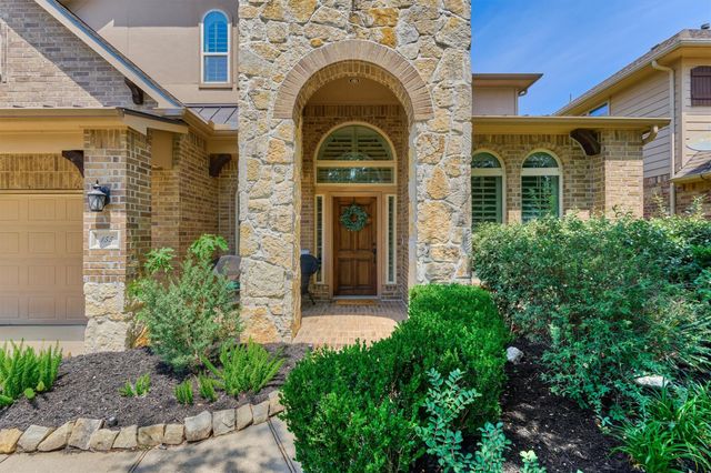 155 W Wading Pond Circle, Tomball, TX 77375