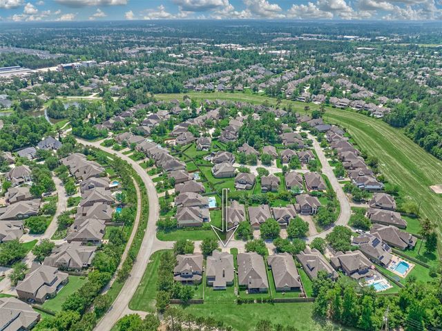 155 W Wading Pond Circle, Tomball, TX 77375