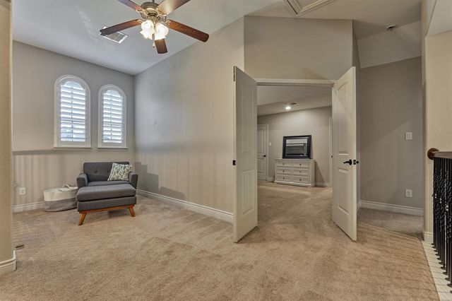 155 W Wading Pond Circle, Tomball, TX 77375