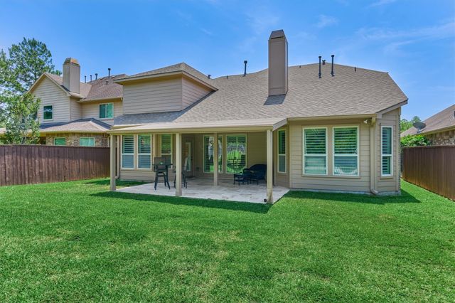155 W Wading Pond Circle, Tomball, TX 77375