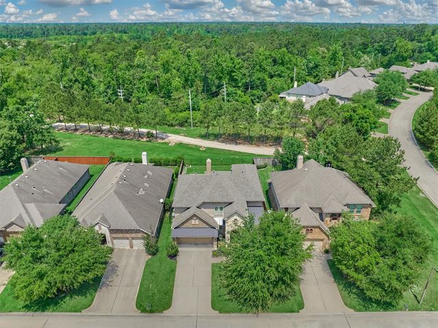 155 W Wading Pond Circle, Tomball, TX 77375