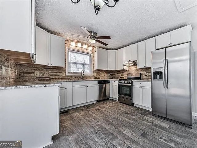 1400 Boxwood Trace NW, Acworth, GA 30102