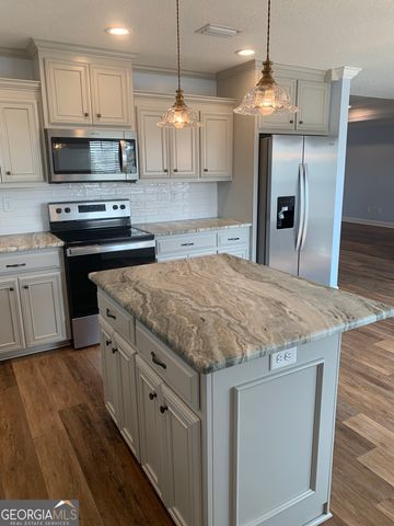 3817 Cutshaw Trail, Hahira, GA 31632