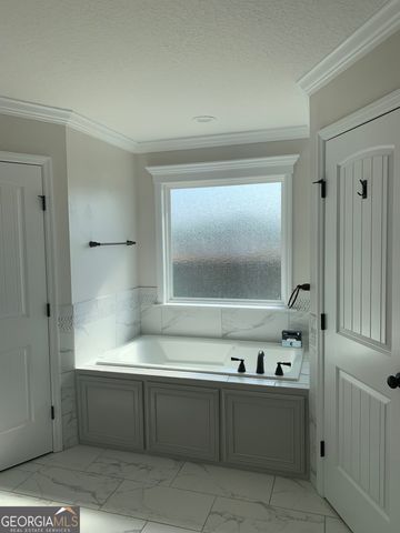 3817 Cutshaw Trail, Hahira, GA 31632