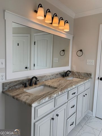 3817 Cutshaw Trail, Hahira, GA 31632