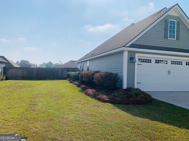 3817 Cutshaw Trail, Hahira, GA 31632