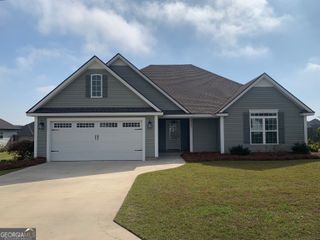 3817 Cutshaw Trail, Hahira, GA 31632