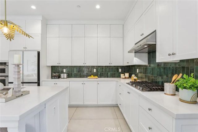 106 Yellow Iris, Irvine, CA 92618