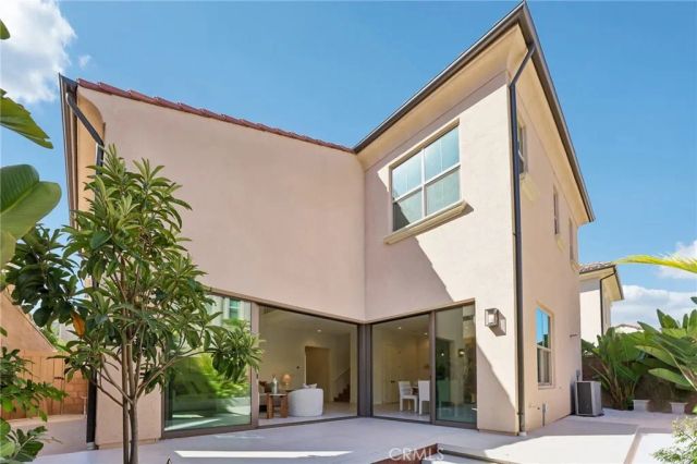 106 Yellow Iris, Irvine, CA 92618