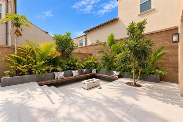 106 Yellow Iris, Irvine, CA 92618