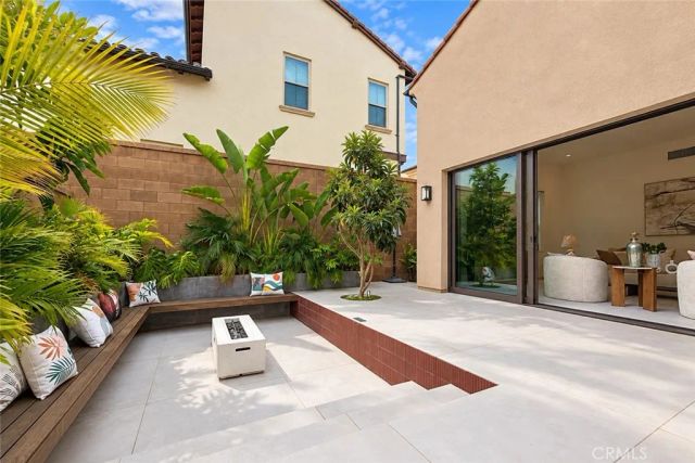 106 Yellow Iris, Irvine, CA 92618