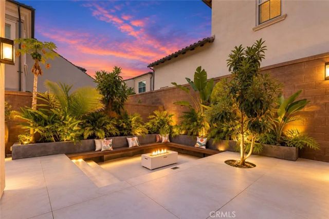 106 Yellow Iris, Irvine, CA 92618