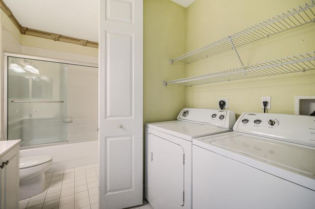 3600 OAKS CLUBHOUSE Drive 505, Pompano Beach, FL 33069