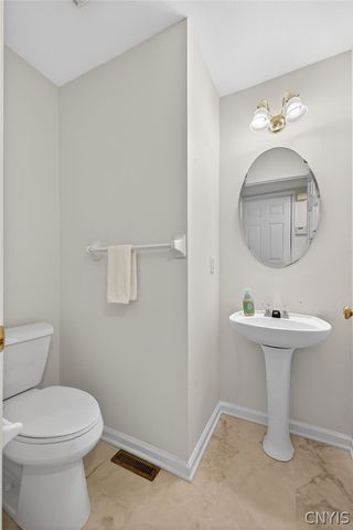 4848 Yenny Road, Onondaga, NY 13215