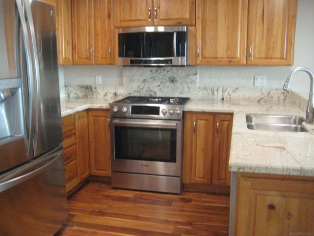 4137 Caminito Davila, San Diego, CA 92122