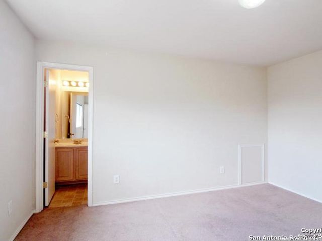 7326 TAMBURO TRL, San Antonio, TX 78266