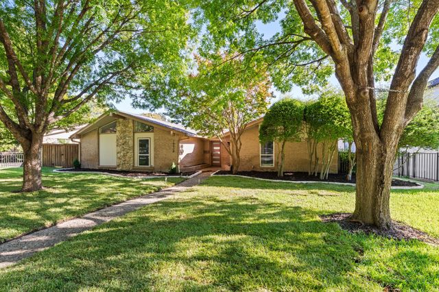 10528 Swallow Lane, Dallas, TX 75218