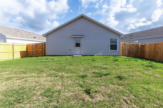 313 Thresher Lane, Princeton, TX 75407