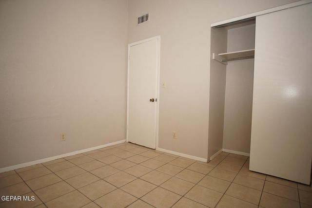 2917 E Glen Drive, A, El Paso, TX 79936