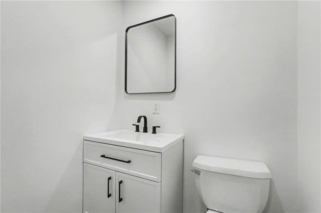 106A Smith Street, Smithville, MO 64089