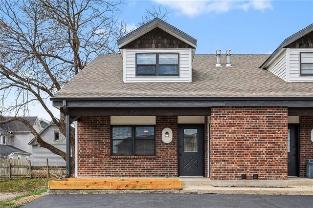 106A Smith Street, Smithville, MO 64089