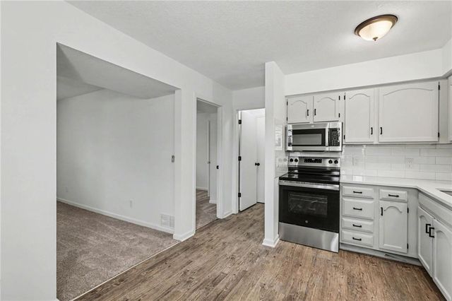 106A Smith Street, Smithville, MO 64089