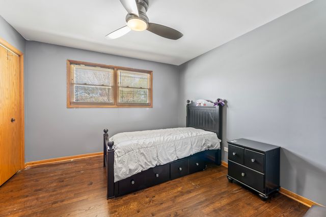 1005 E Orchard Street, Arlington Heights, IL 60005