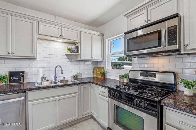 228 WOOLDRIDGE Drive, El Paso, TX 79915