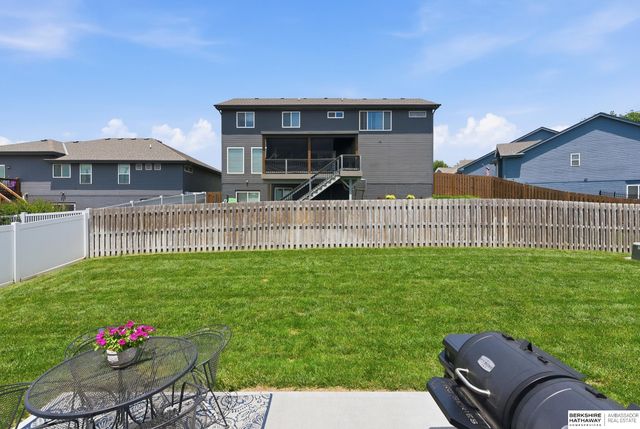 2010 Geri Circle, Bellevue, NE 68147