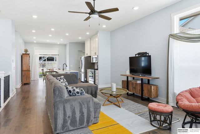2010 Geri Circle, Bellevue, NE 68147