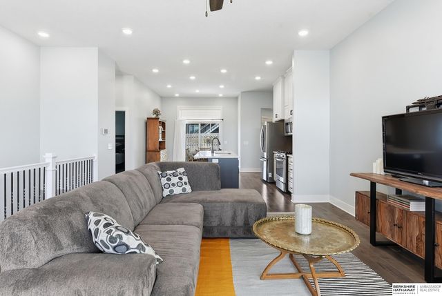 2010 Geri Circle, Bellevue, NE 68147