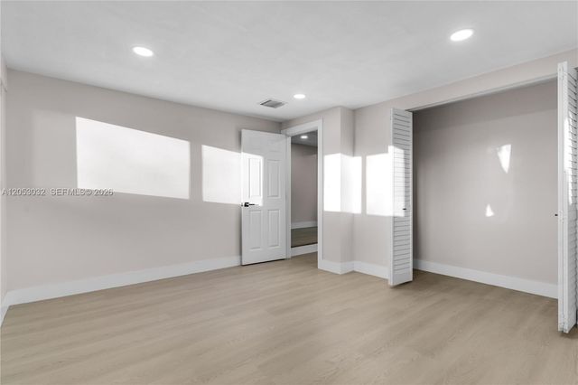 559 NW 2nd St, Florida City, FL 33034