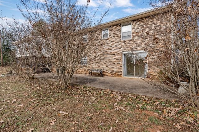 402 Little John Trail, Anderson, SC 29621