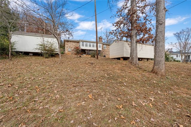 402 Little John Trail, Anderson, SC 29621