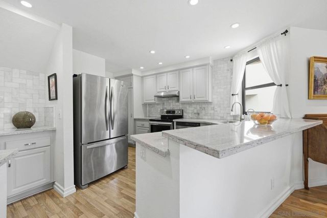 2742 Ariane Drive 153, San Diego, CA 92117