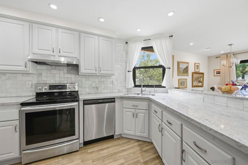 2742 Ariane Drive 153, San Diego, CA 92117