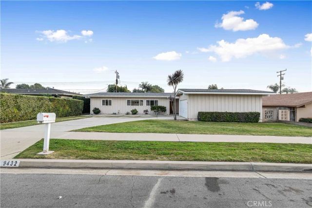 9432 Canfield, La Habra, CA 90631