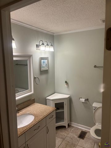 719 Meadowridge Drive, Warner Robins, GA 31093