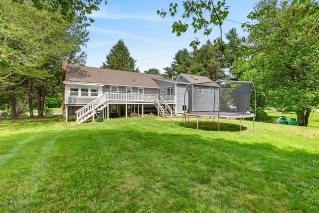 30 Amberwood Drive, Atkinson, NH 03811