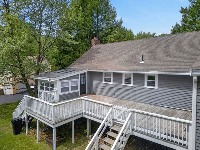 30 Amberwood Drive, Atkinson, NH 03811